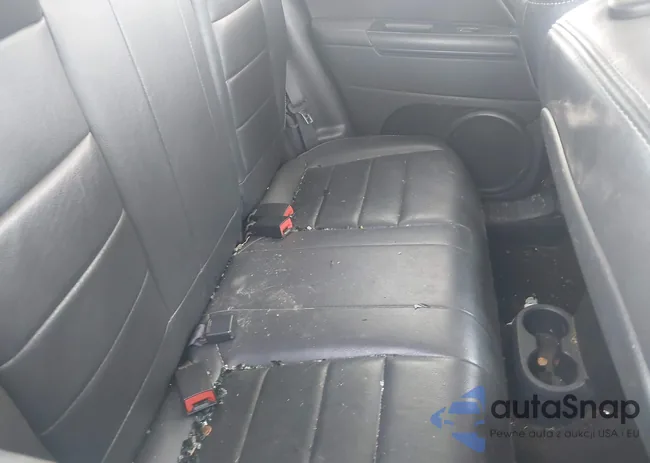 1C4NJRFB4FD175904: 42879629