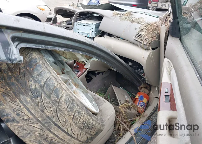 2T1BR32E66C570768: 42879637