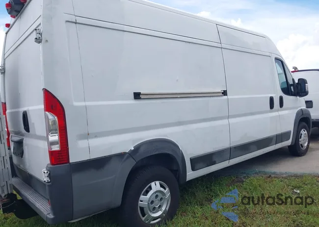 3C6TRVDG5EE114993: 42880732