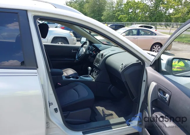 JN8AS5MV6BW290279: 42880752