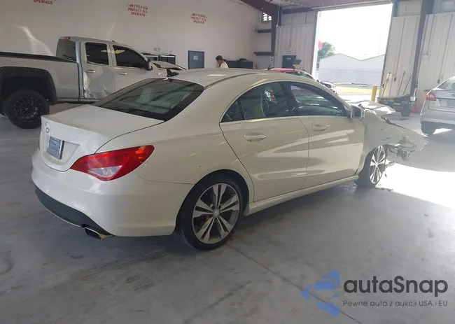 WDDSJ4EB2FN219700: 42880802