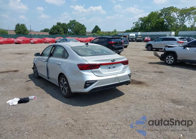 3KPF24AD3LE183144: 42880869