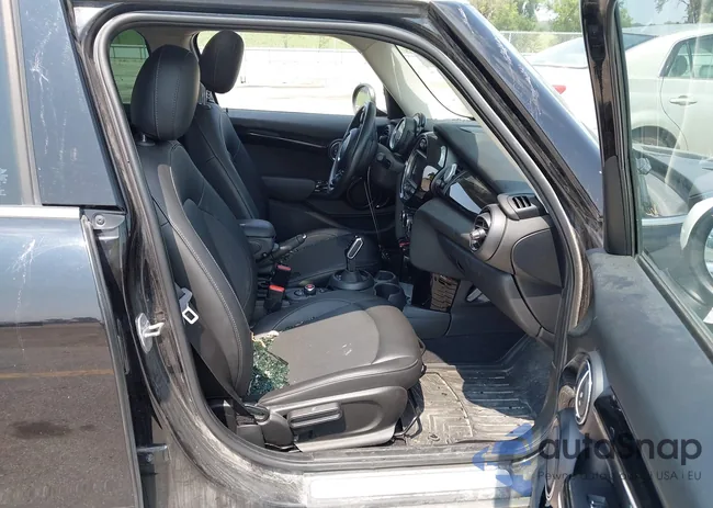 WMWXU7C06L2L71645: 42881058