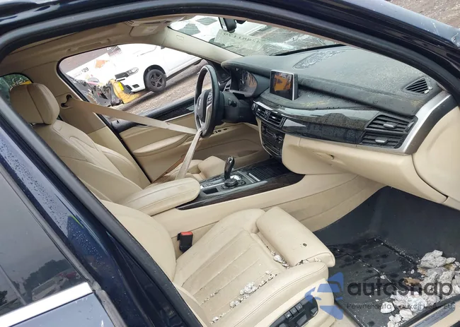 5UXKR6C56F0J74896: 42881179