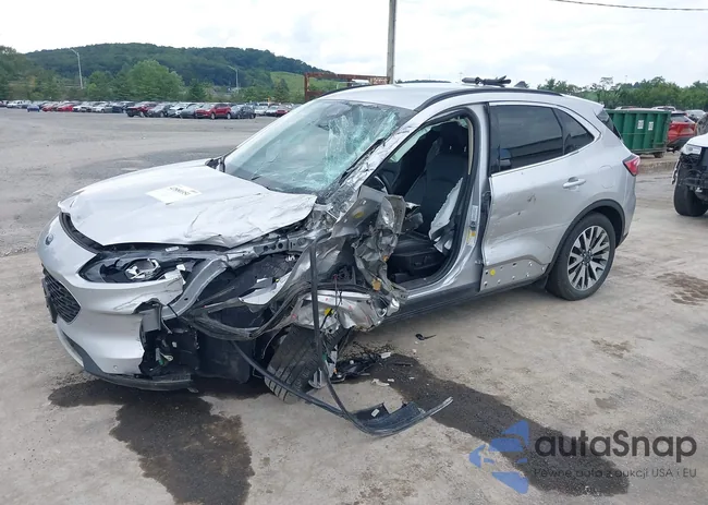 1FMCU9J97LUB09258: 42880351