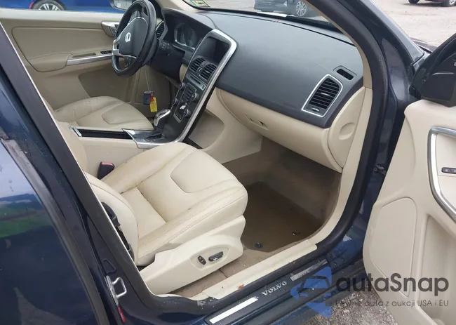 YV4940DZ9E2547717: 42880473