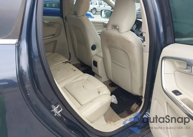 YV4940DZ9E2547717: 42880473