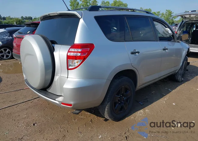 2T3ZF4DV8AW046837: 42880649