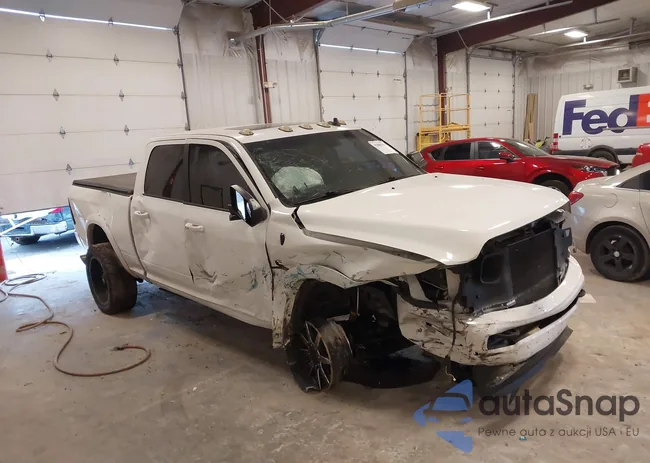 3C6UR5FL0JG160776: 42880704