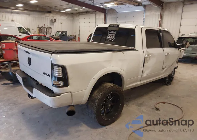 3C6UR5FL0JG160776: 42880704