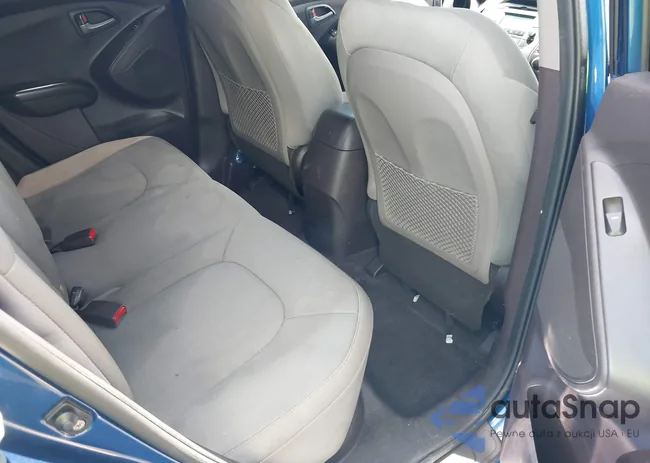 KM8JT3AF3EU801906: 42881921