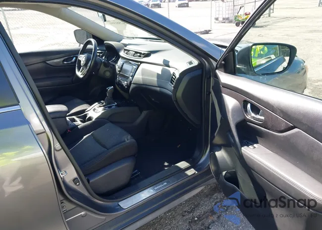 JN8AT2MT4KW262555: 42881991