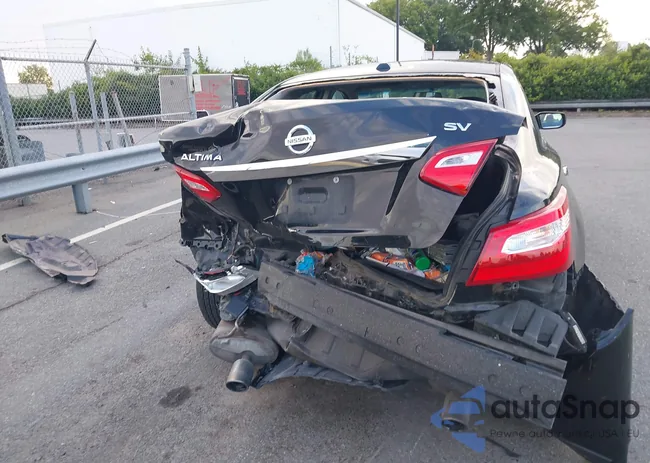 1N4AL3AP7GC180830: 42882197