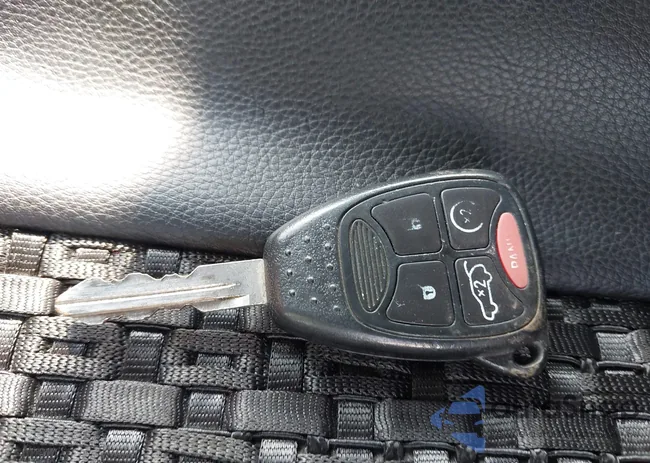 1C3CDZCB6CN178011: 42882302