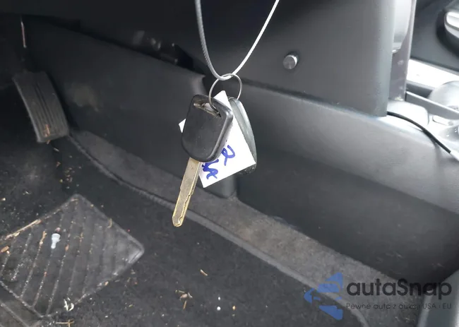 1HGCP2F88AA044553: 42881477