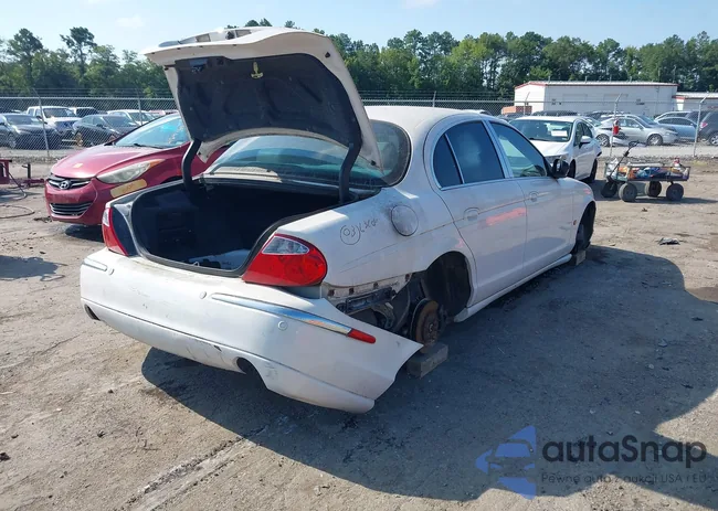 SAJEA01TX3FM84256: 42881573