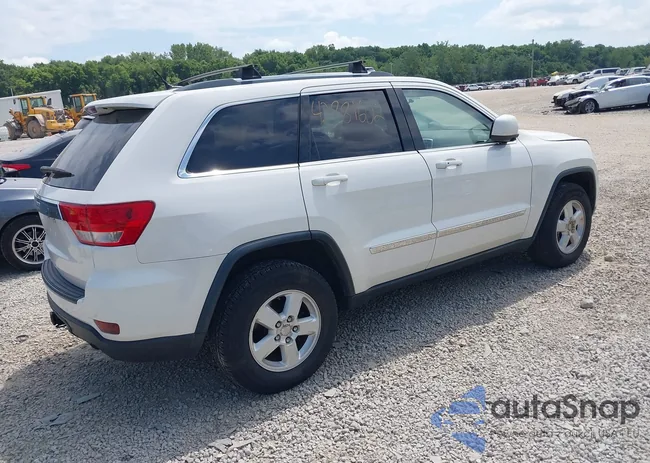 1C4RJFAG3CC318460: 42881602