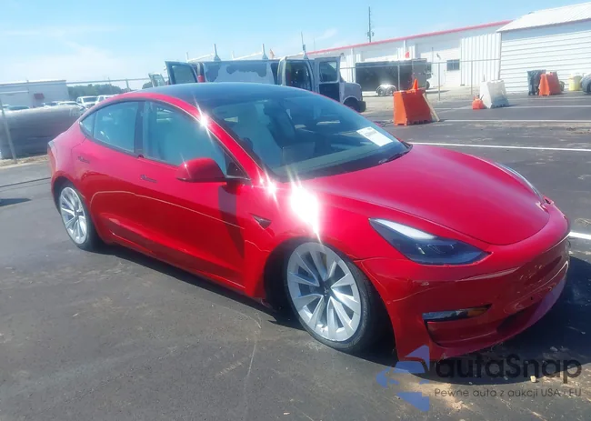 5YJ3E1EB5NF145221: 42881649