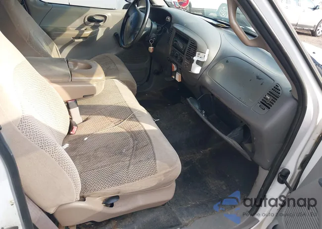 3FTRF17W11MA80011: 42881654