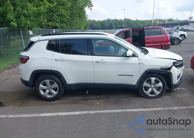 3C4NJDBB2JT113462: 42883131