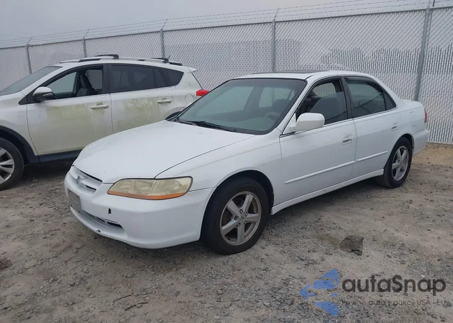 1HGCG1658YA101425: 42883138