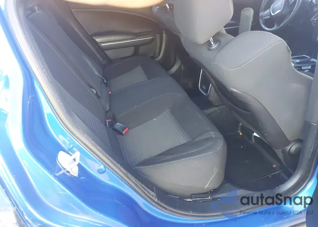 2C3CDXKT6JH330261: 42883180