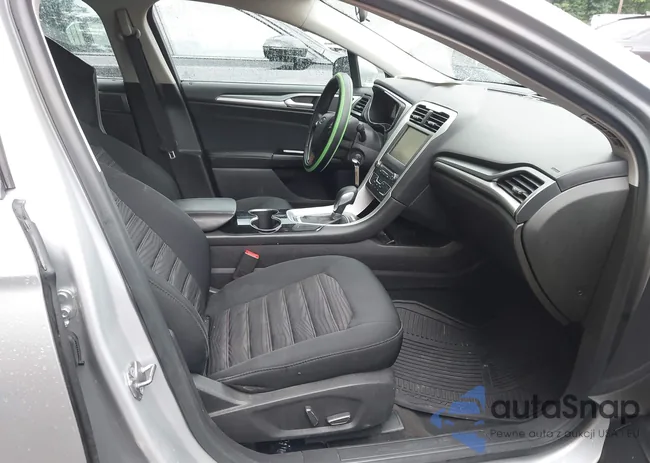 3FA6P0H70GR138726: 42882332