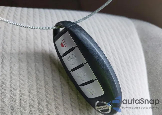 1N4AL3AP1DC167065: 42882347