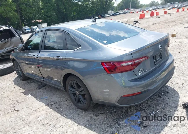 3VW7M7BU8PM030024: 42882511