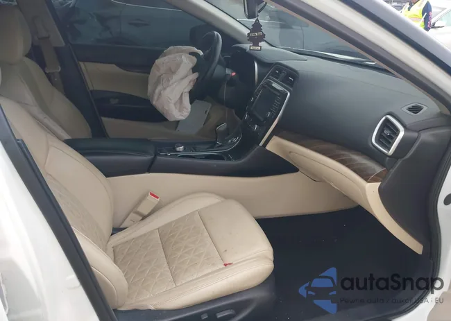 1N4AA6AP0GC404009: 42882536