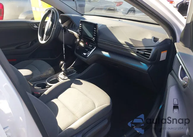 KMHC65LC5LU237896: 42883859