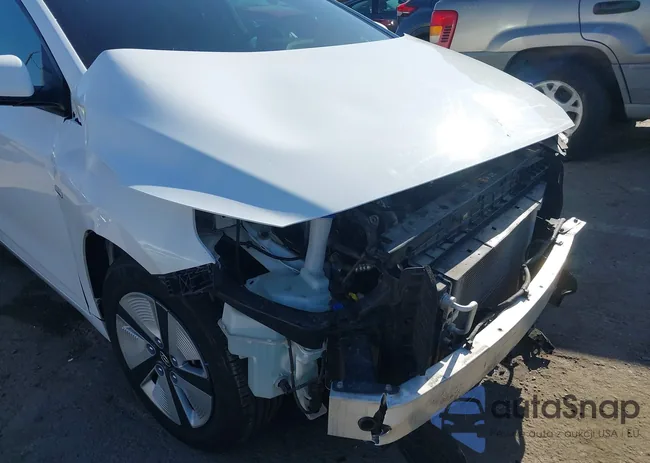 KMHC65LC5LU237896: 42883859