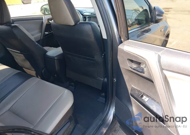 JTMDJREV5HD109100: 42883998