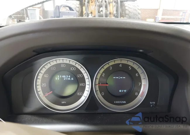 YV4902DZ0D2382615: 42884760