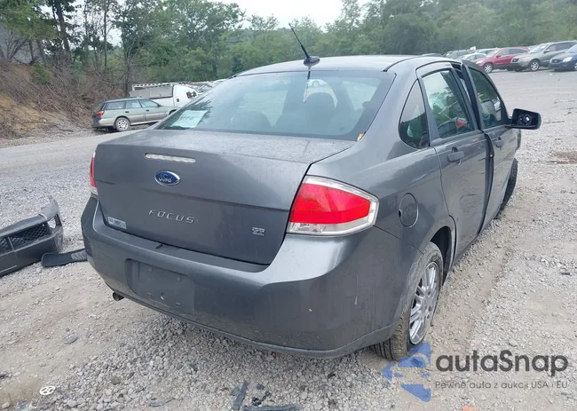 1FAHP3FNXAW111727: 42884826