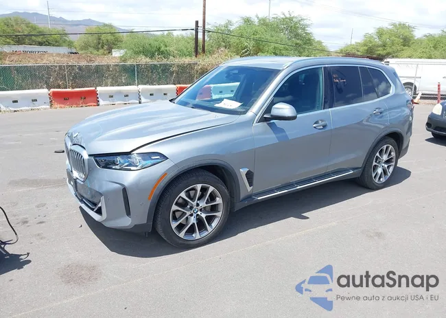 5UX23EU03R9S99756: 42885156