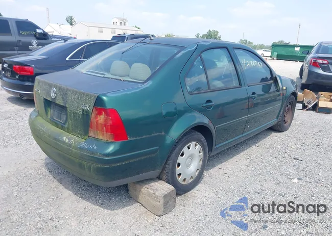 3VWRF29M6XM062675: 42885184