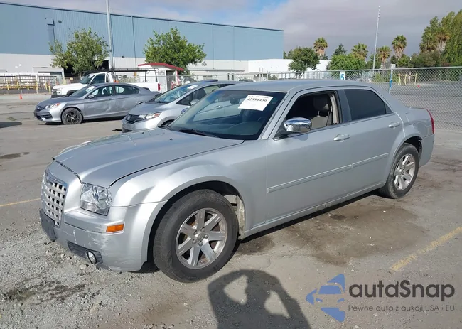 2C3KA53G46H404939: 42884430