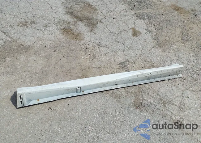 JA4AR4AU0BZ020664: 42885772