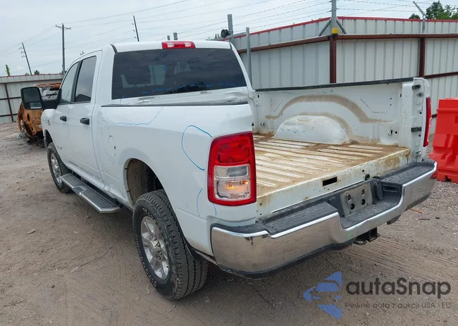 3C6UR5DL8RG343552: 42885789