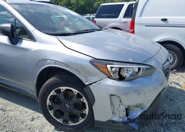 JF2GTABC9P8272823: 42885838