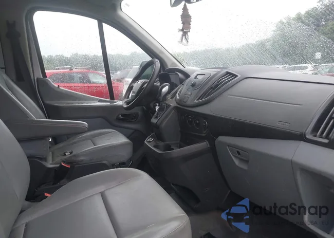 1FTYR1ZM5JKA08802: 42885992