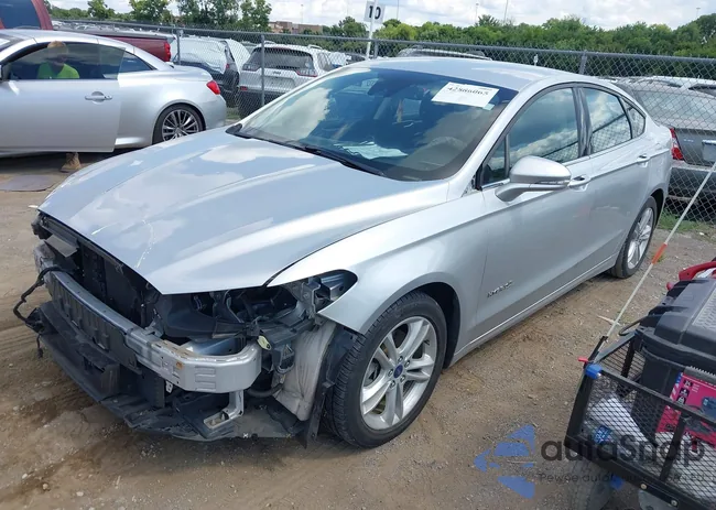 3FA6P0LU8JR208297: 42886065