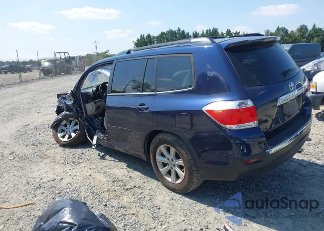 5TDBK3EHXBS062010: 42886073