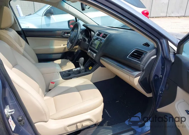 4S3BNBN67F3061968: 42886111