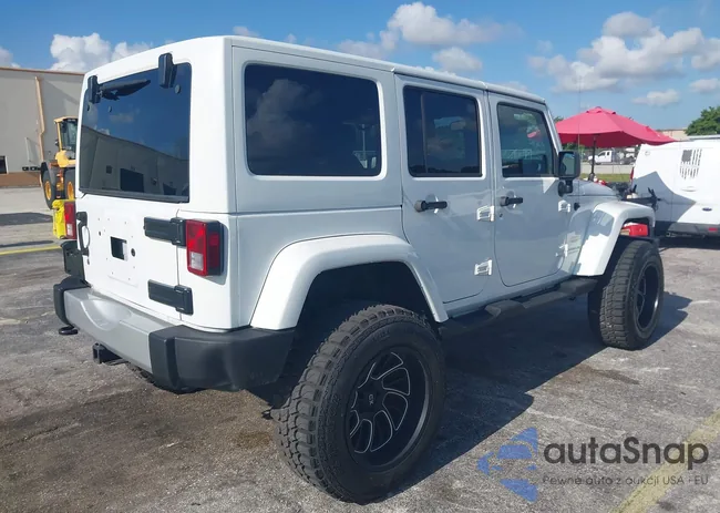 1C4BJWEG0DL599839: 42886149