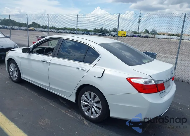 1HGCR2F35DA247788: 42886185