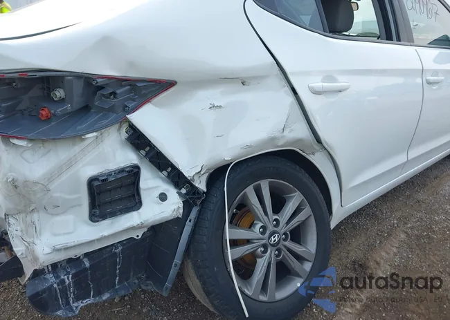 5NPD84LF7HH040026: 42885401