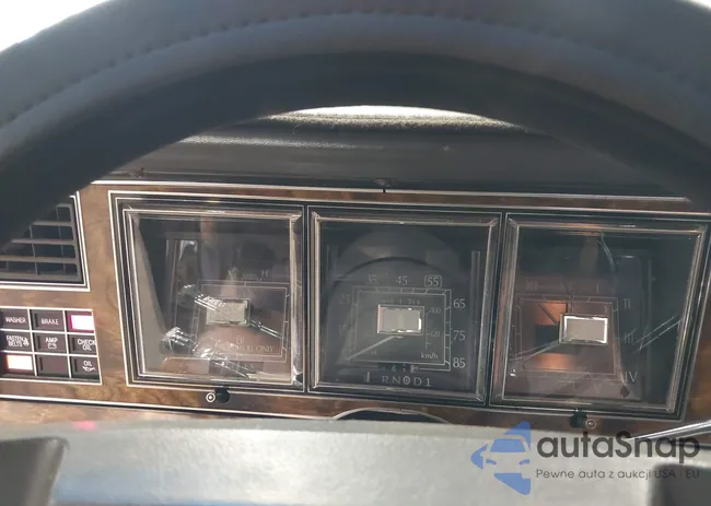 1LNBP96F1EY710923: 42885416