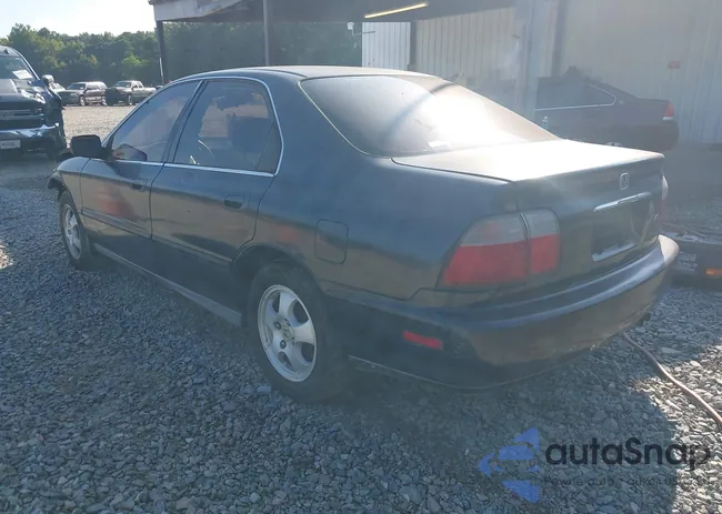 1HGCD5638TA212631: 42885419